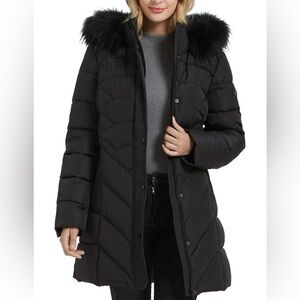 Winter coat with fur hood